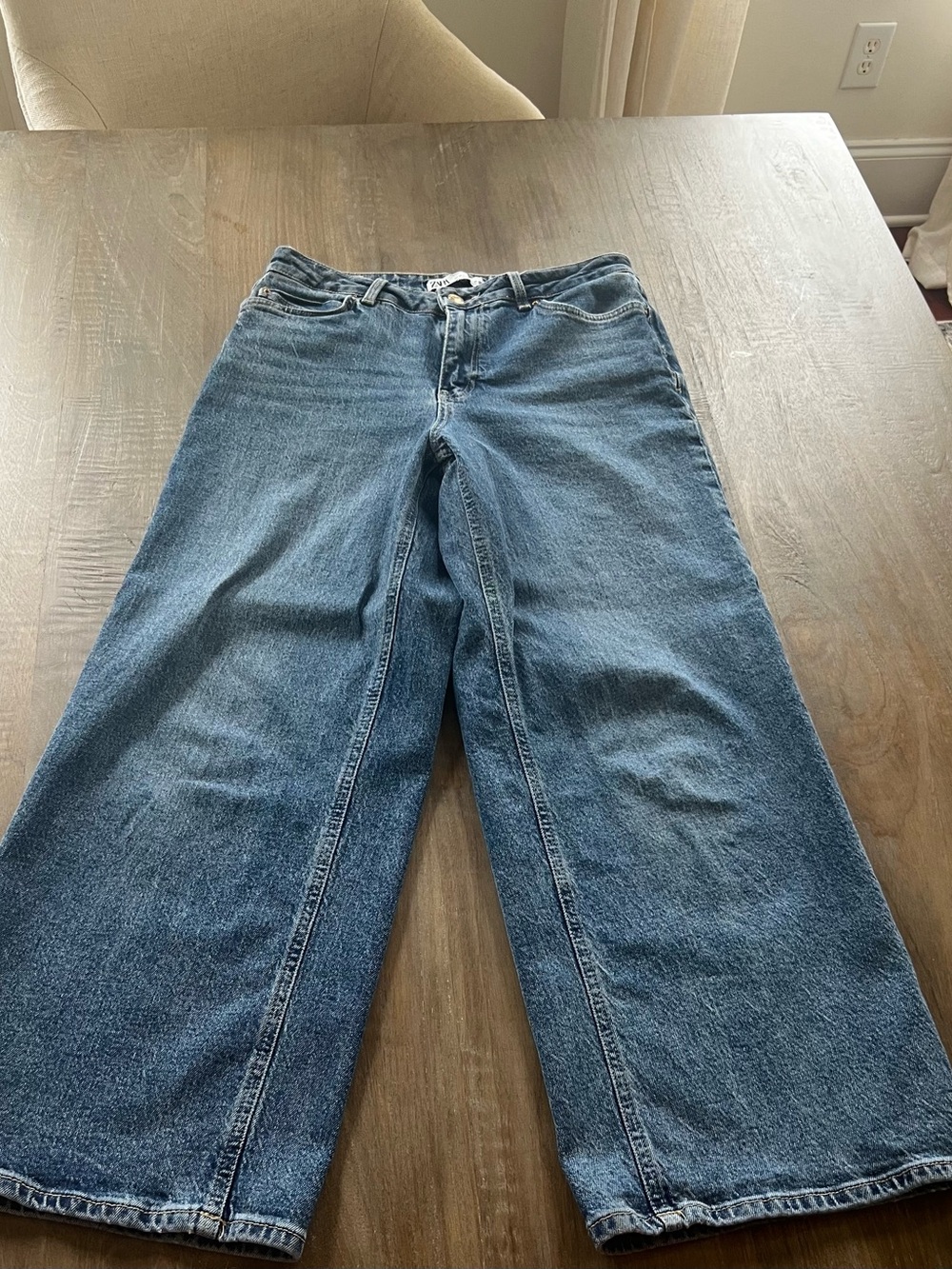 Zara Womens Relaxed Wide-Leg Blue Jeans